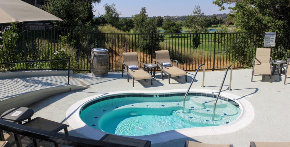 Hot tub