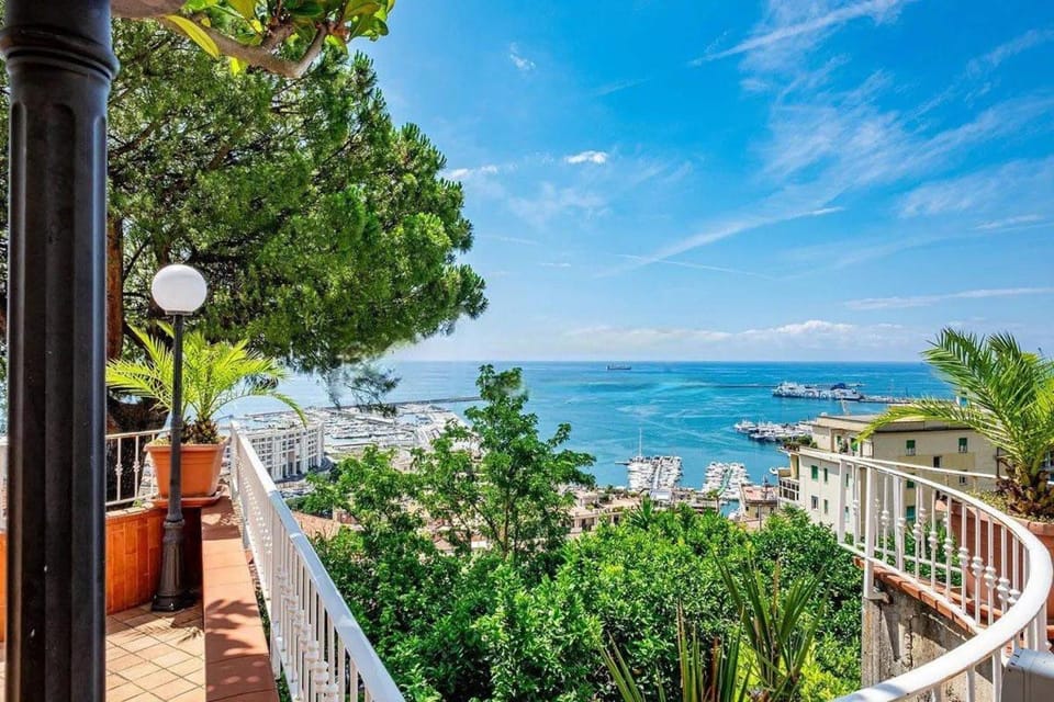 Villa Poseidon -Boutique Hotel- Hotel in Salerno