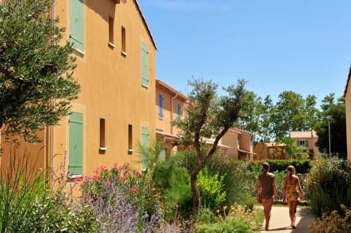 Residence Goelia Le Mas des Arenes Hotel in Arles