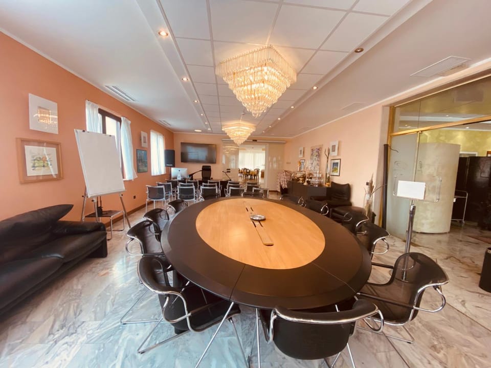 Meeting room / ballrooms