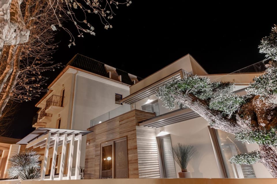 Hotel Paris Resort Hotel in Bellaria - Igea Marina