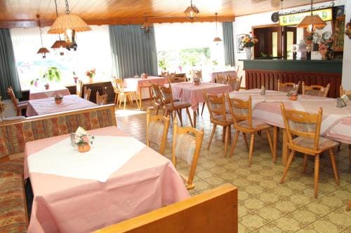 Haus Sonnenschein Inn in Vulkaneifel