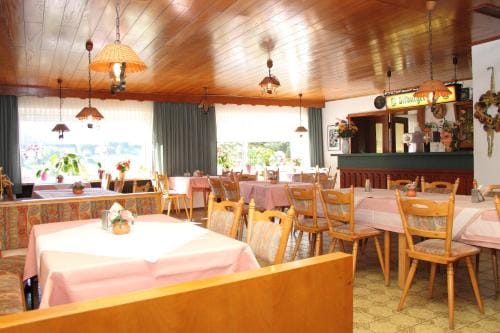 Haus Sonnenschein Inn in Vulkaneifel
