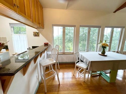 The Rivery Retreat, Choose from Luxury Guesthouse Cabin OR Poolside Suite in Lake Austin Hill Countr Hotel in Lake Austin