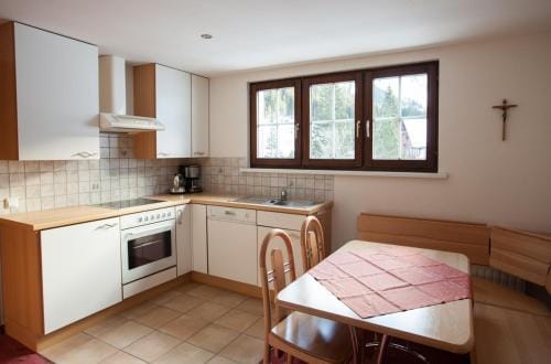 Pension Edelweiss - Bergdorf Gargellen 1423m - 200m zur Schafbergbahn Hotel in Gargellen