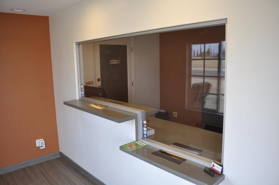 Motel 6 Maple/Main Motel in Hesperia