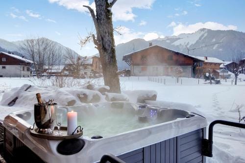 La Ferme du Lac Vert Hotel in Montriond