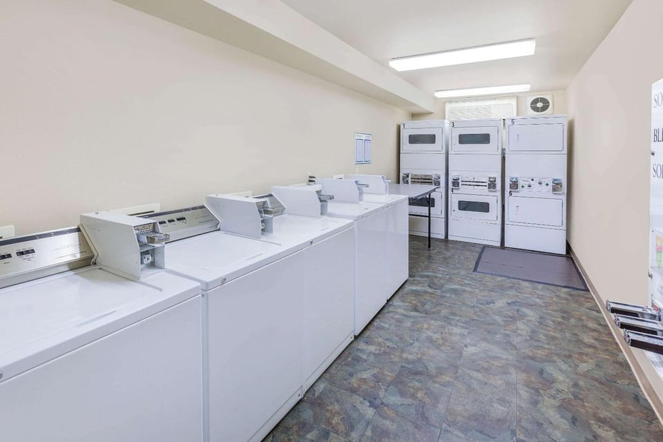 WoodSpring Suites Ankeny Des Moines Hotel in Ankeny