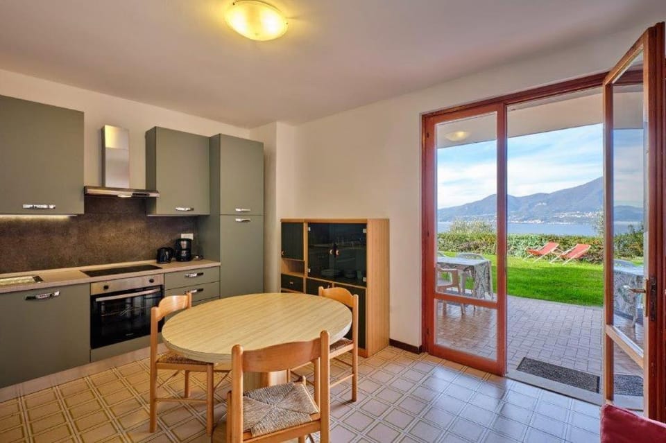 Appartamenti Gianni Hotel in Torri del Benaco