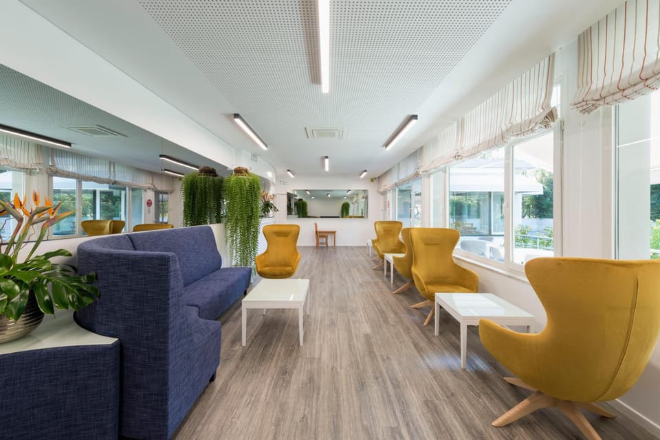 Bar/lounge