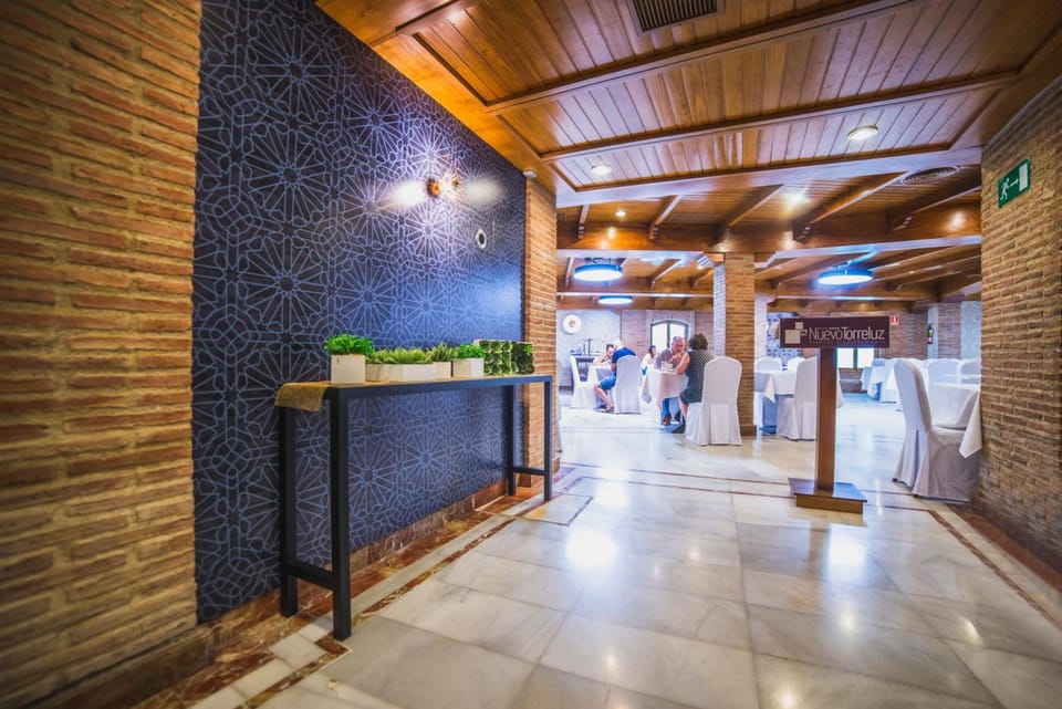 Bar/lounge