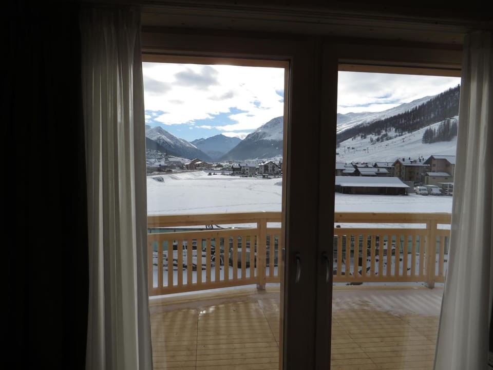 B&B Ecohotel Chalet des Alpes Hotel in Canton of Grisons