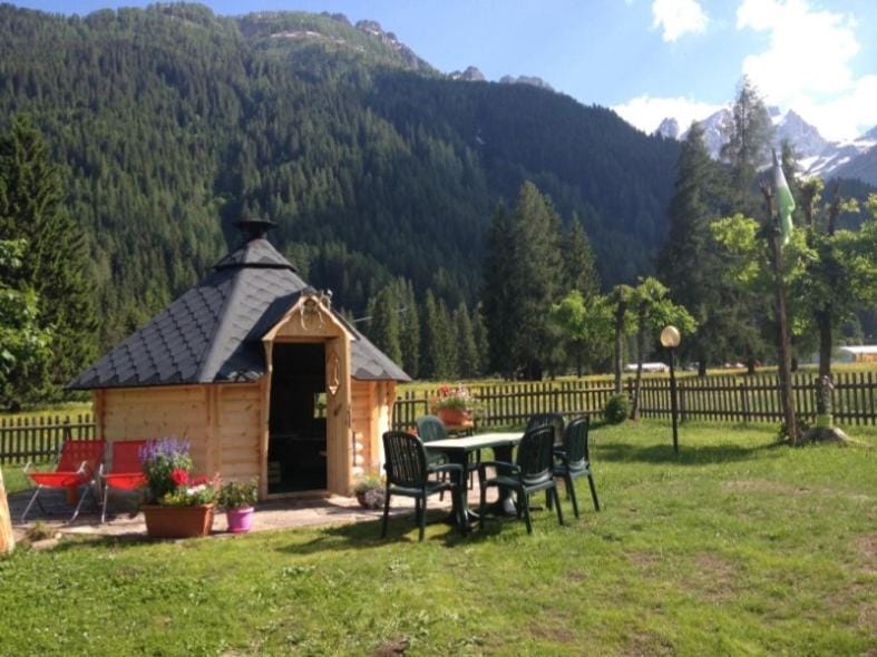 Hotel Stella Alpina Hotel in Pie' Falcade