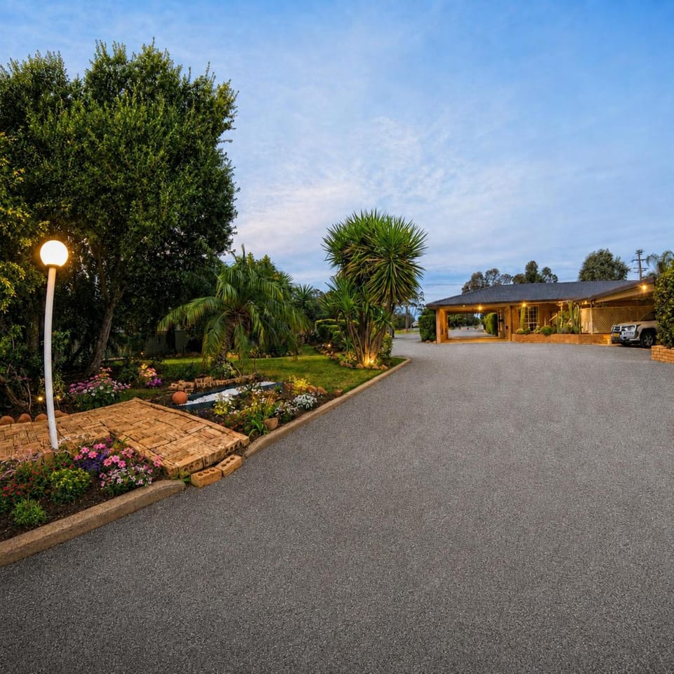 Macquarie Valley Motor Inn Motel in New South Wales