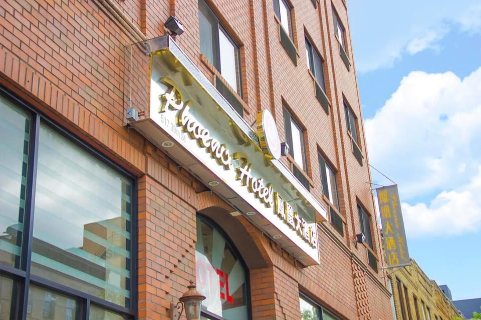 Phoenix Hotel Brooklyn Sunset Park Hotel in Brooklyn