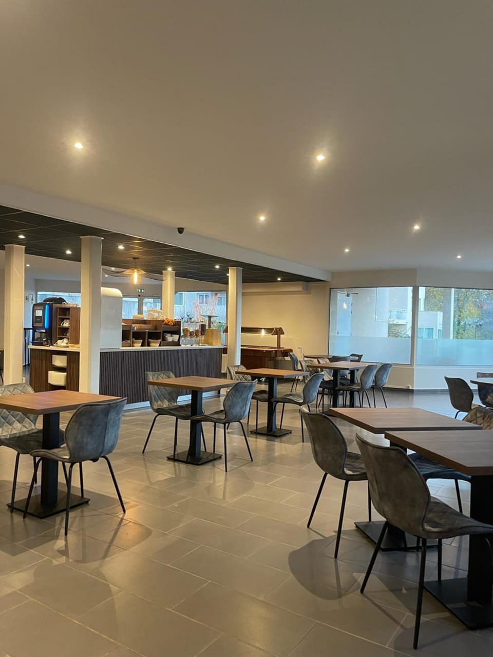 Kyriad Saint Fargeau Ponthierry - Apollonia Hotel in Île-de-France