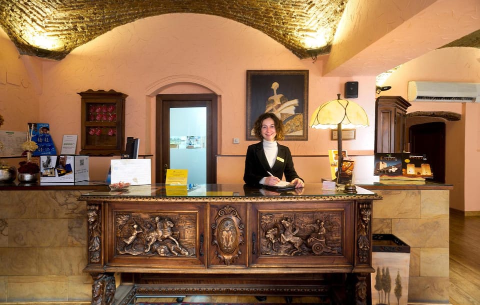 Hotel Don Carlos Caceres Hotel in Cáceres‎