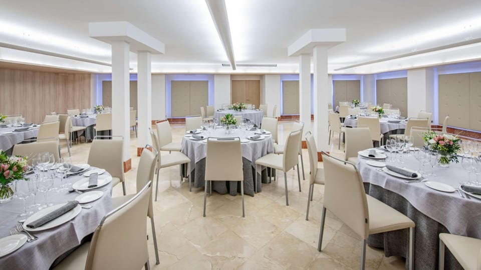 NH Palacio de Oquendo Hotel in Cáceres‎