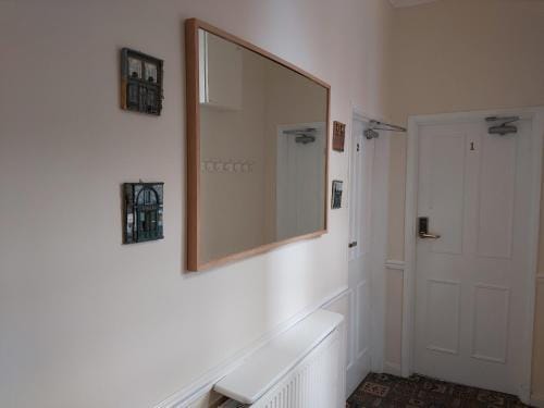 Sergeants Accommodation Hotel in Wales