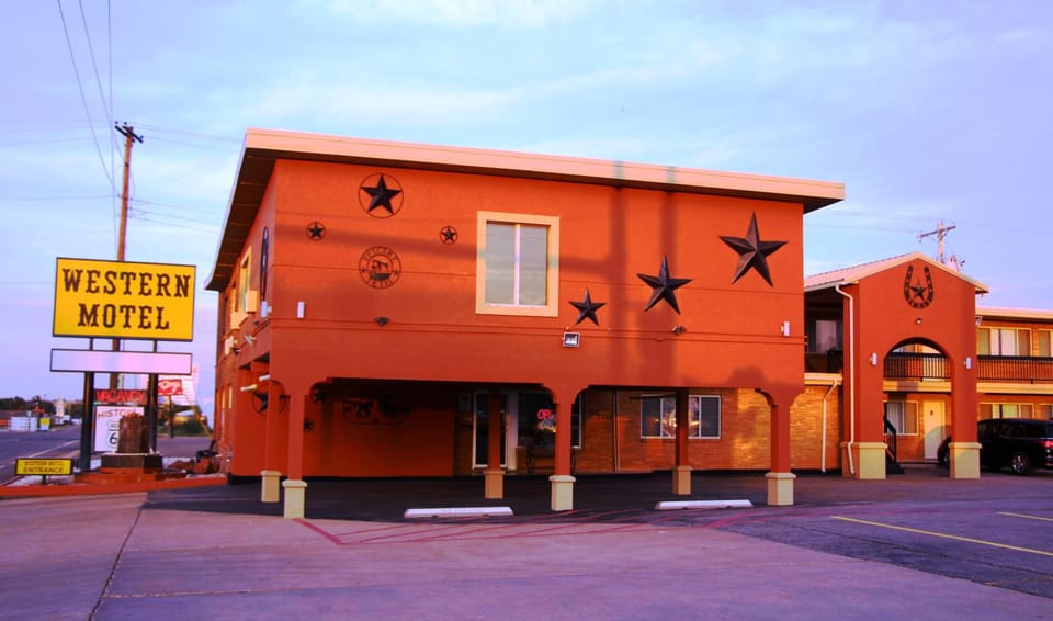Western Motel Motel in Shamrock