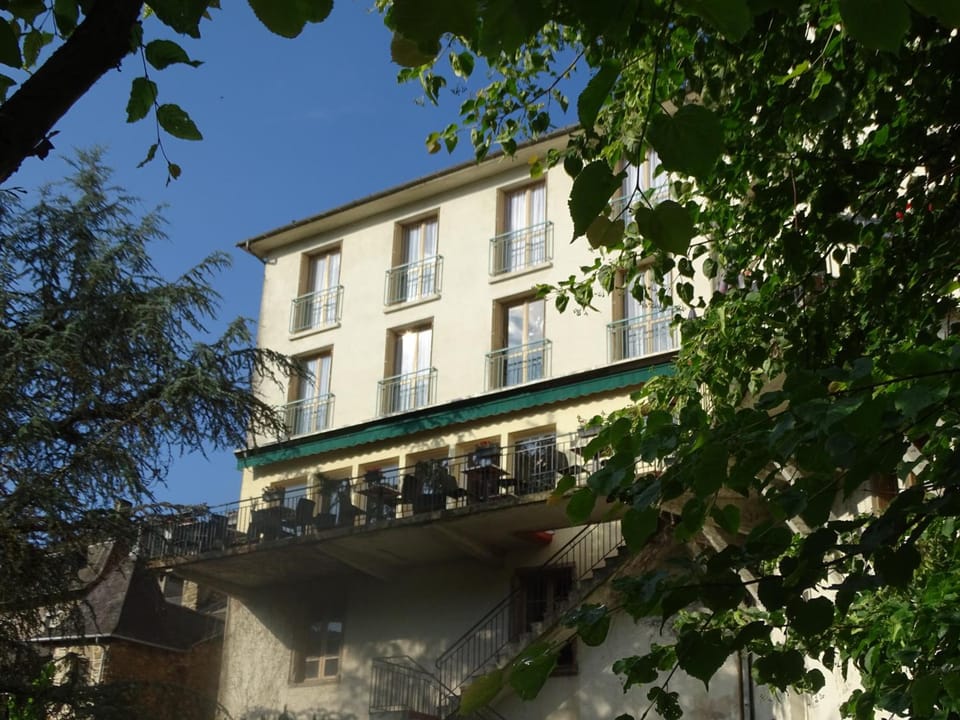 Logis Hotel AMBROISE Hotel in Nouvelle-Aquitaine