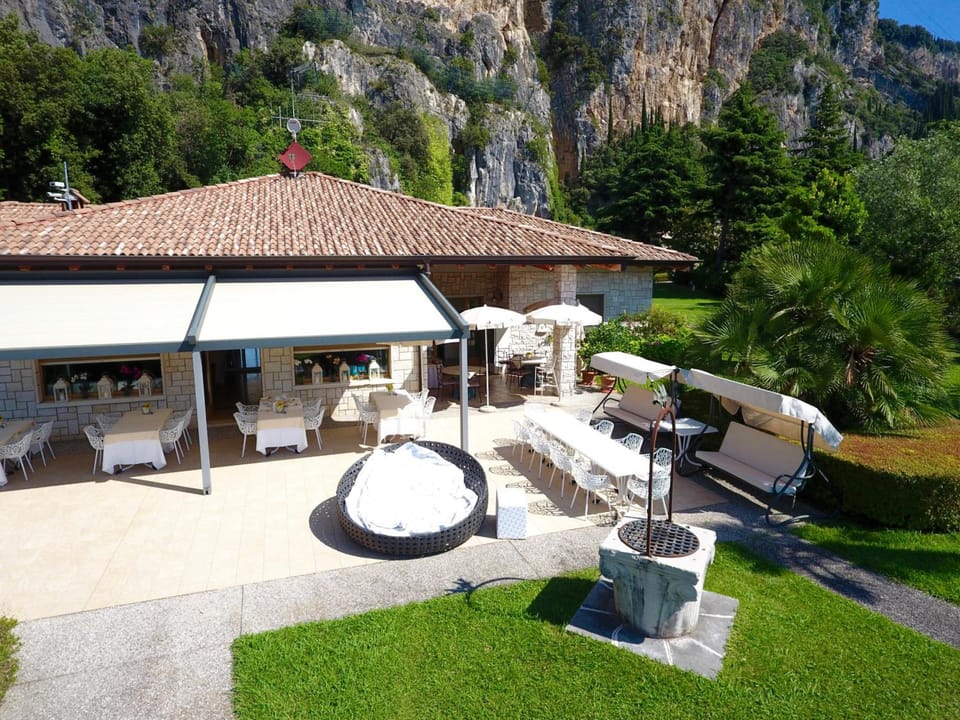 Torre Degli Ulivi Hotel in Tignale