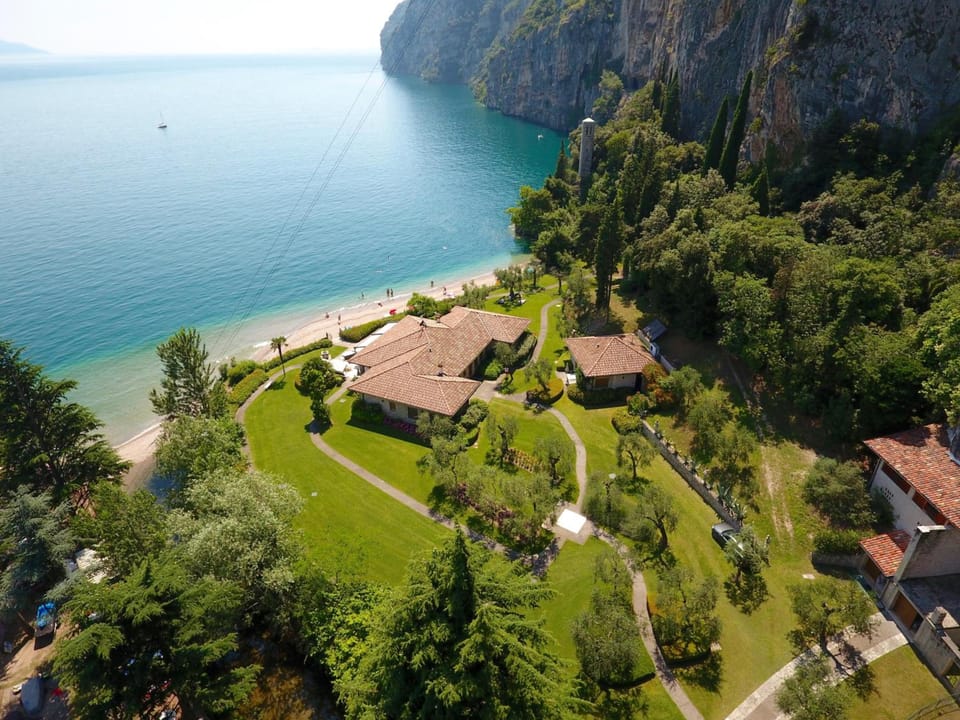 Torre Degli Ulivi Hotel in Tignale