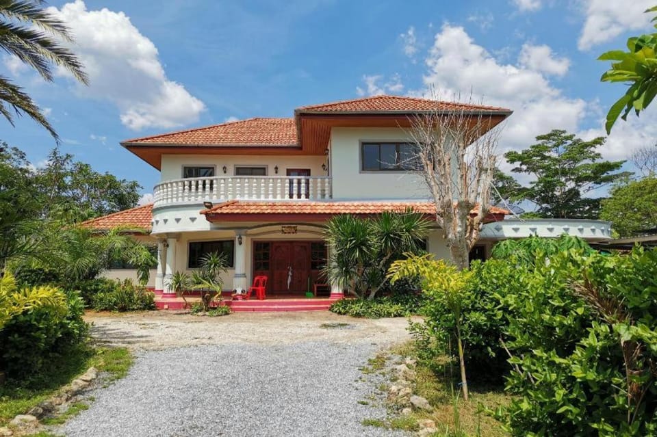 OYO 967 Andathien Pool Villa Aonang Hotel in Krabi Changwat