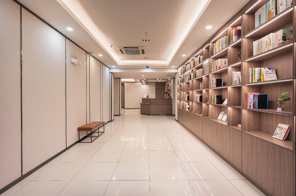 Hanting Hotel Shanghai Pudong Airport Hotel in Shanghai