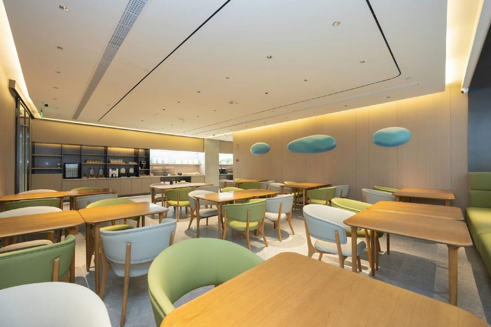 JI Hotel Shanghai Caobao Road Sun Moon Light Center Hotel in Shanghai
