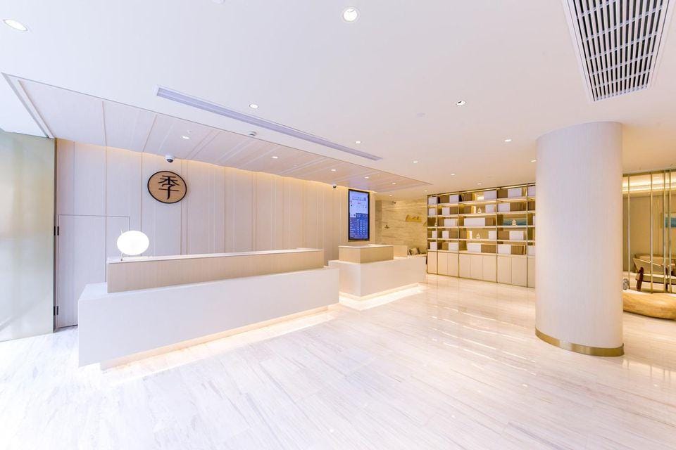 JI Hotel Shanghai Hongqiao Airport Qixin Road Hotel in Shanghai