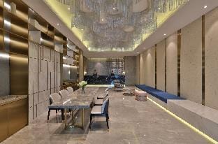 Orange Hotel Shanghai Hub Jiuting Hotel in Shanghai
