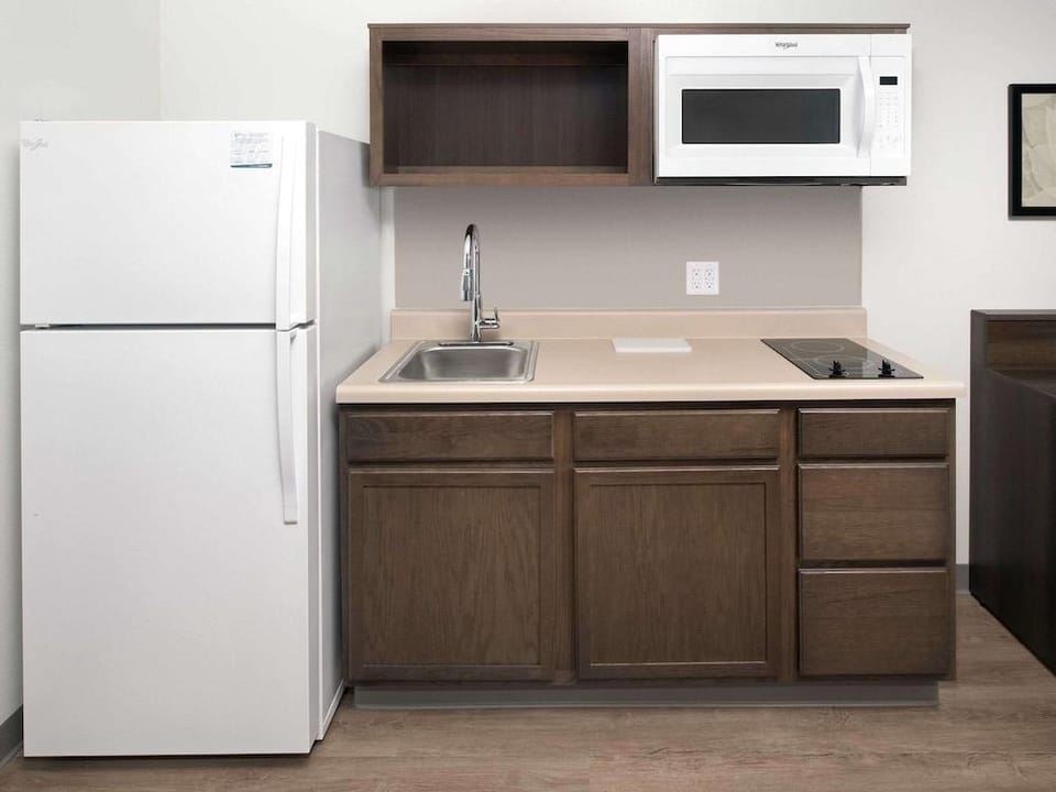WoodSpring Suites Dallas Rockwall Hotel in Rockwall