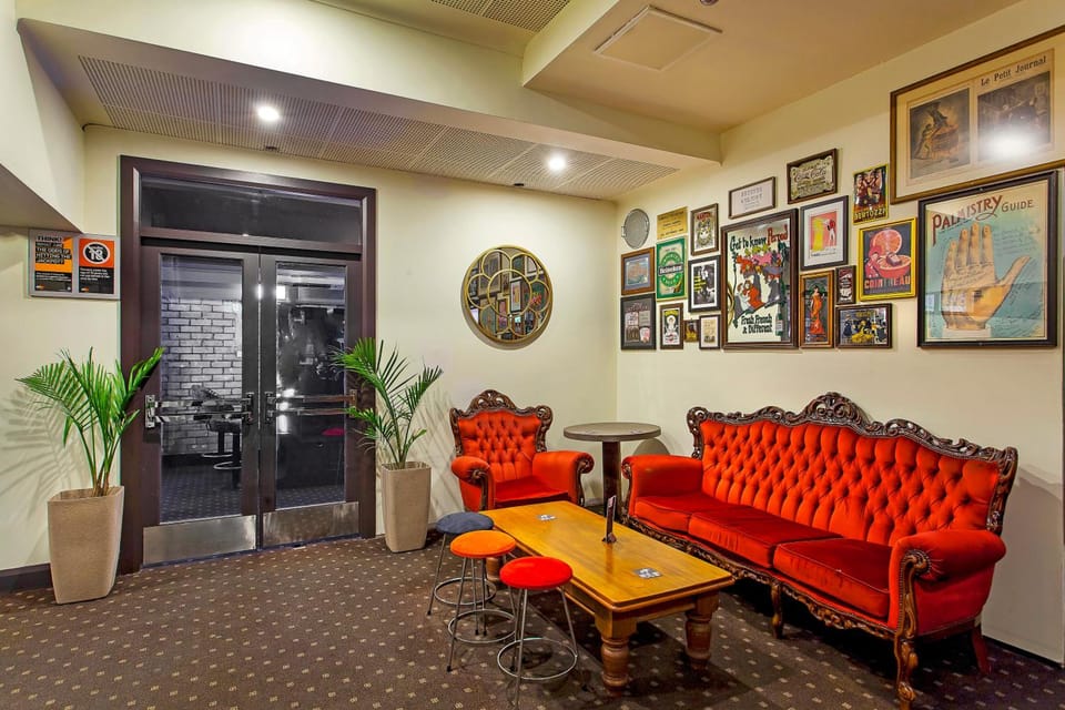 Bar/lounge
