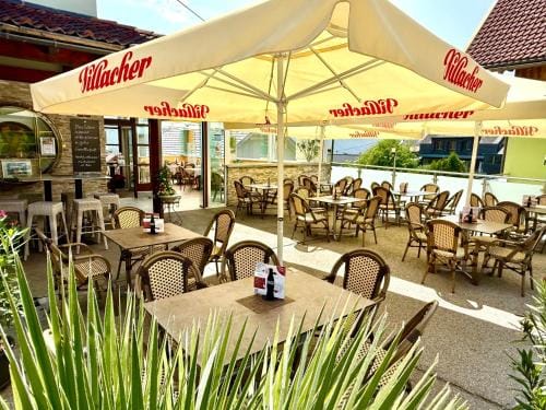 Restaurant - Cafe - Pension HASSLER Hotel in Carinthia, Austria