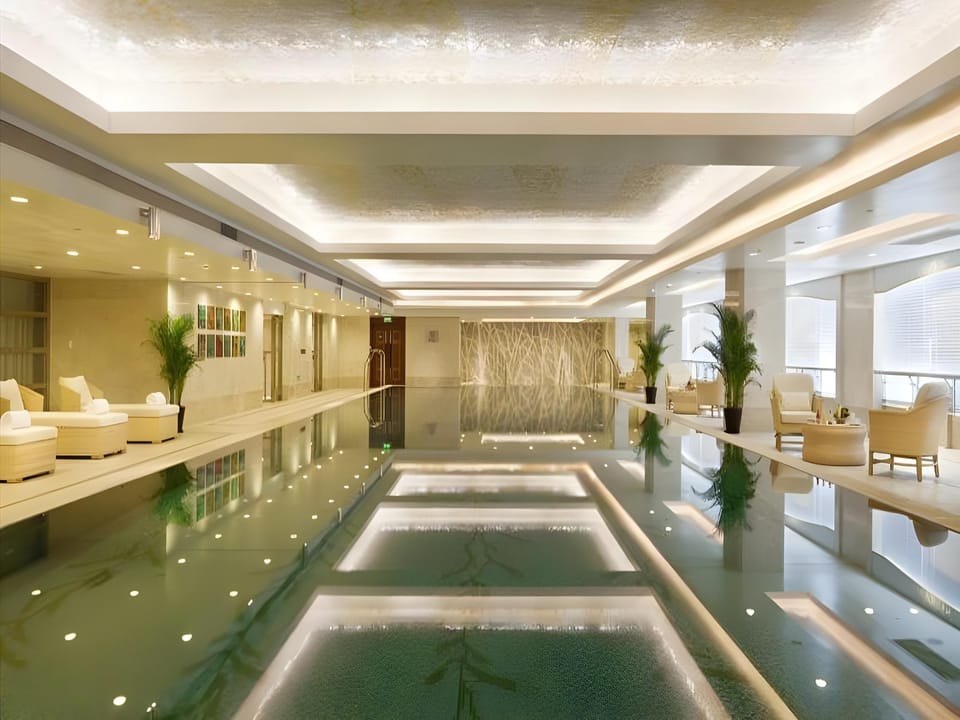 The Dragon Hotel Hangzhou Hotel in Hangzhou