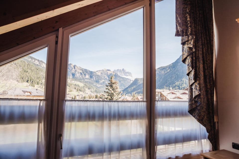 Residence Dolomia Hotel in Pozza di Fassa