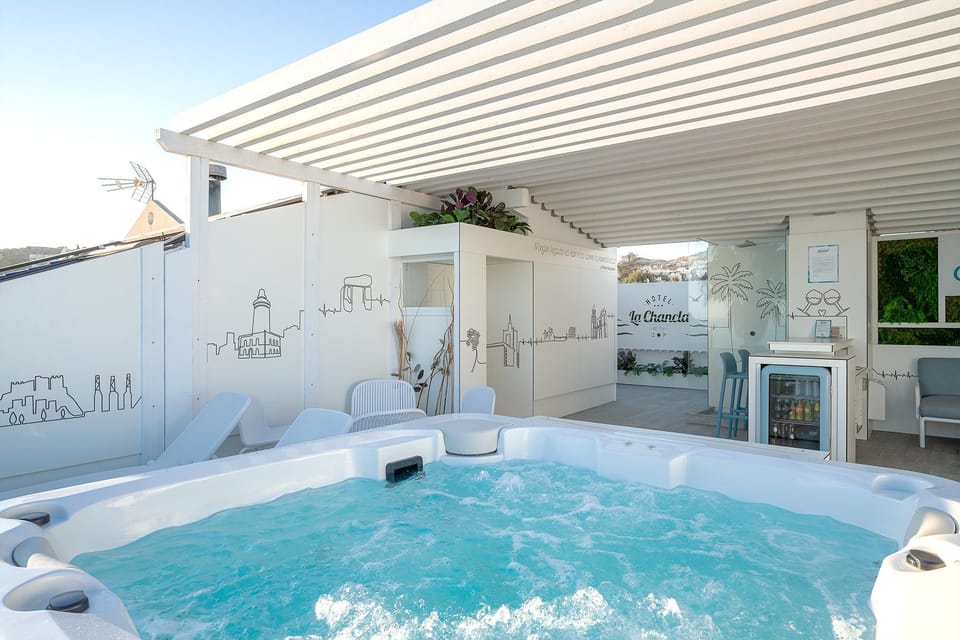 Hot tub