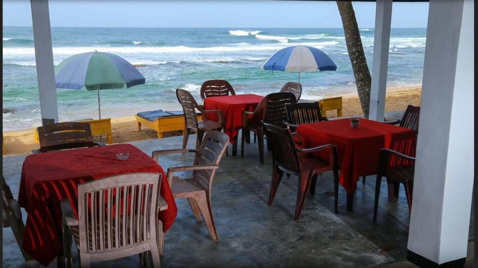 Hansa Surf Hotel Hotel in Hikkaduwa