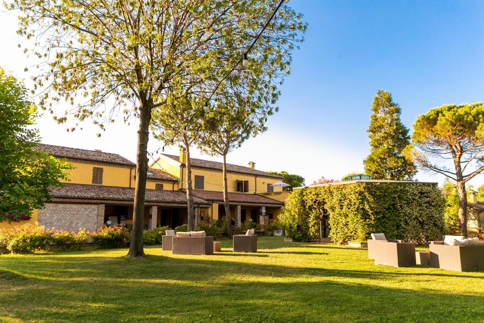 Il Podere Del Germano Reale Hotel in Marche