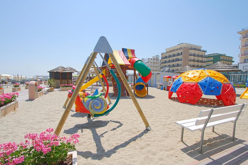 Hotel Londra Hotel in Milano Marittima