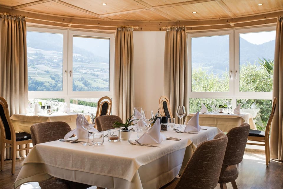Hotel Weger Hotel in Tirol