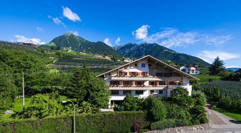 Hotel Weger Hotel in Tirol
