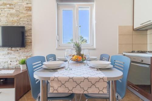 Apartments Sestanka Hotel in Novalja