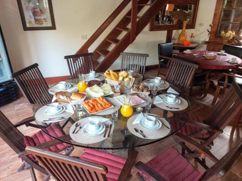 3 Palmeiras Guest Lounge Hotel in Miguel Pereira