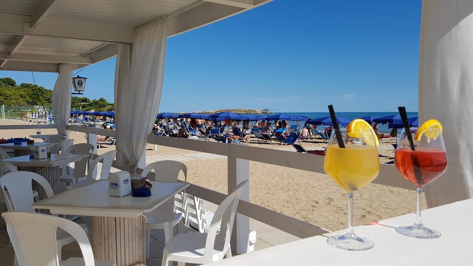 Hotel Gabbiano Beach Hotel in Province of Foggia