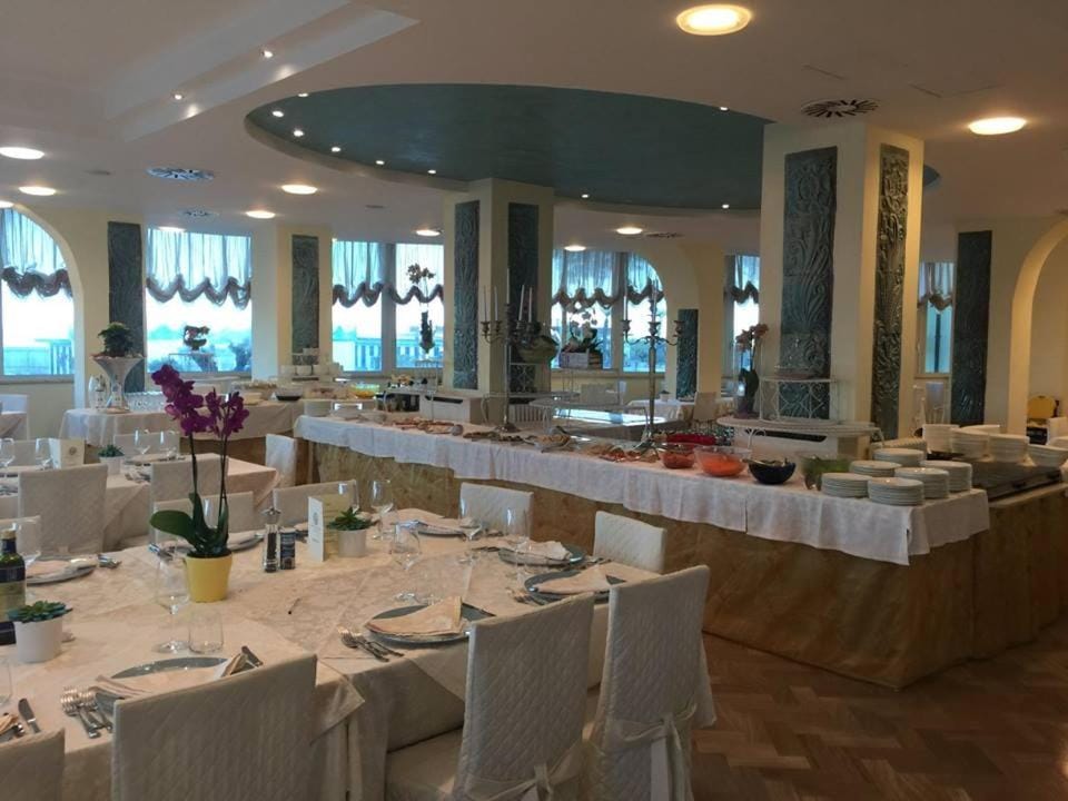 Hotel Lady Mary Hotel in Milano Marittima