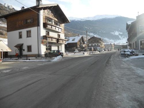Casa Paola Hotel in Canton of Grisons