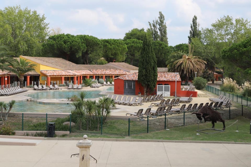 SOWELL Family Les Amandiers Resort in Arles