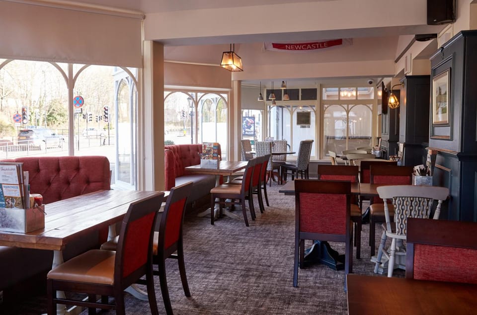 Corner House Inn by Greene King Inns Hotel in Newcastle upon Tyne